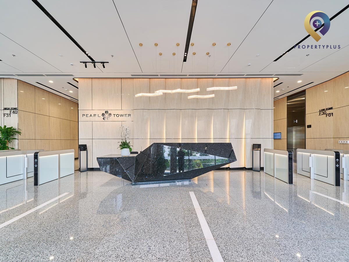 Reception area at Pearl Tower with modern design